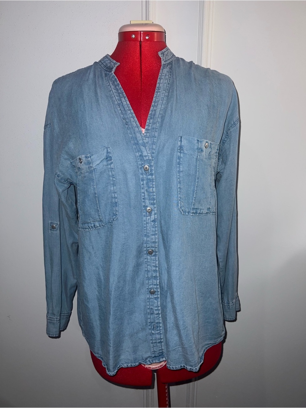 Zara Light Blue chambray Denim Button-Front Shirt size small